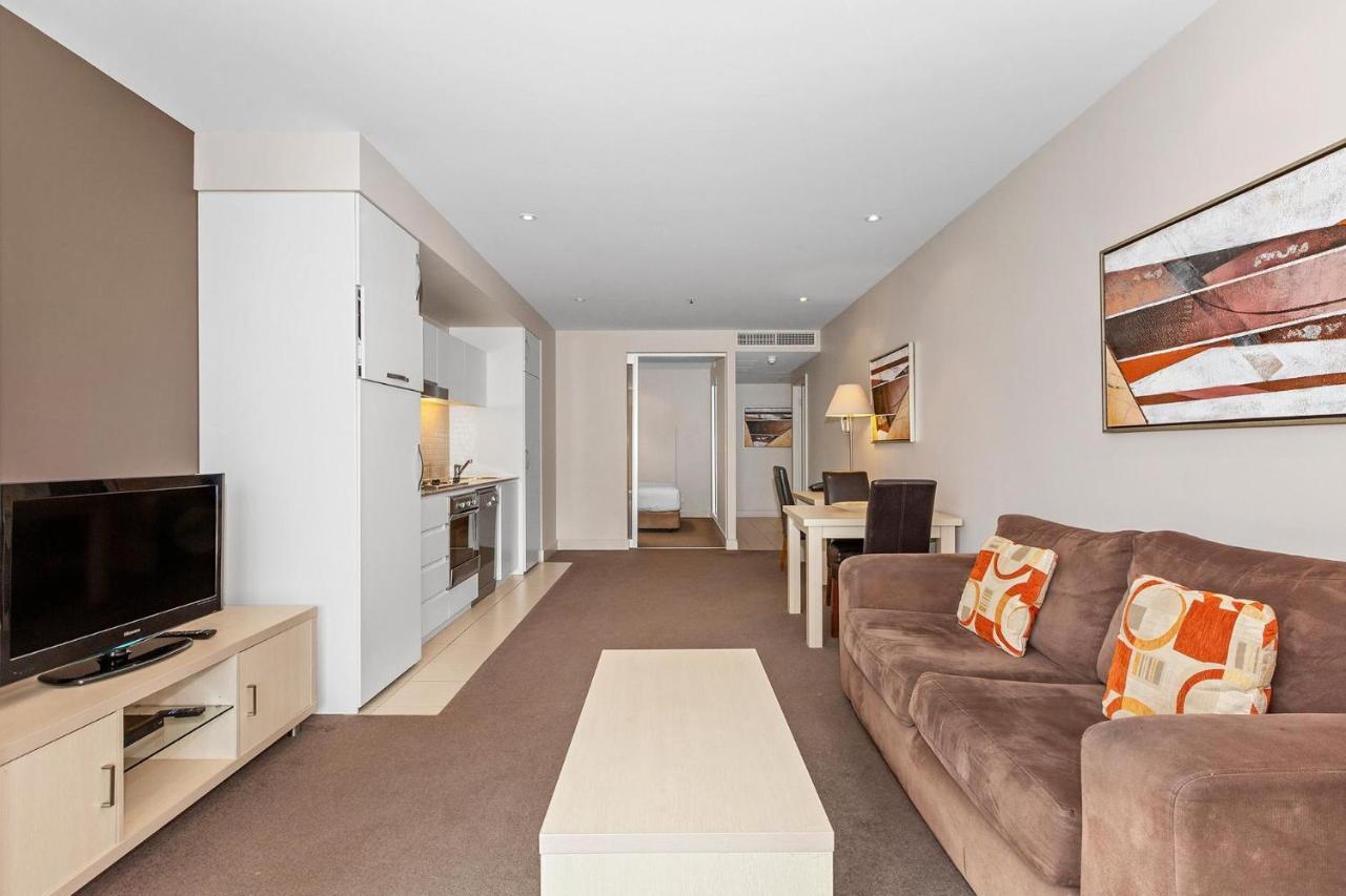 Belle Escapes - Glenelg Seaside Apartment Dış mekan fotoğraf